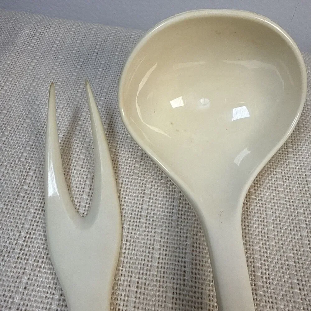 Vintage Foley Nylon Meat Fork And Soup Ladle Cream Beige Plastic Utensils